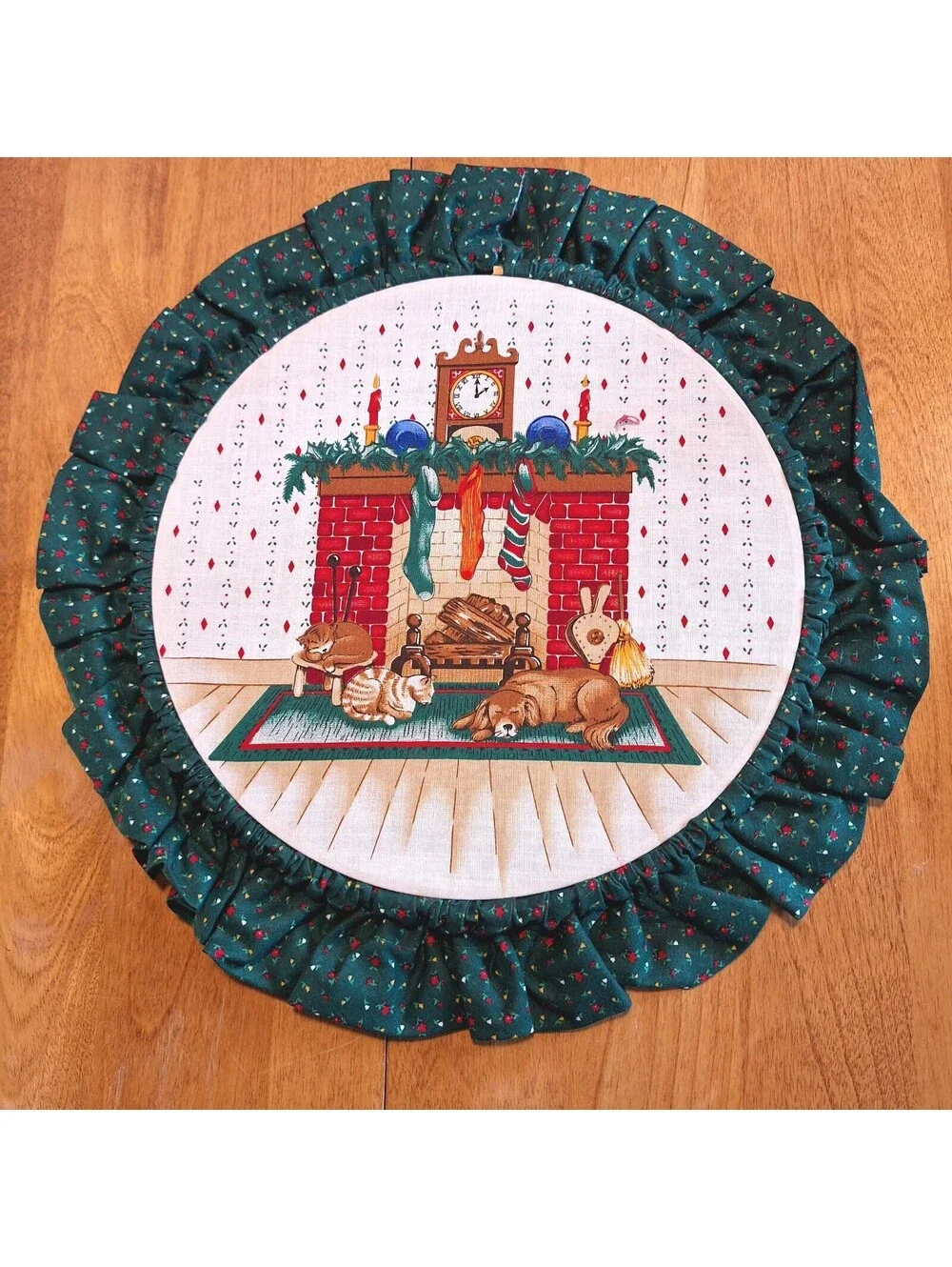 Set Of 2 Vintage Embroidery Hoop Hanging Wall Decoration Christmas Holiday 14